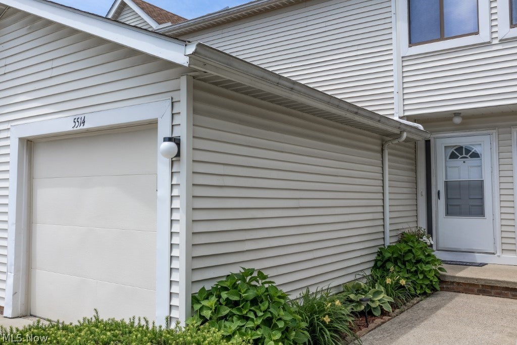 Photo of 5514 Sandpiper Drive, Parma, OH 44134 (MLS # 5216310)