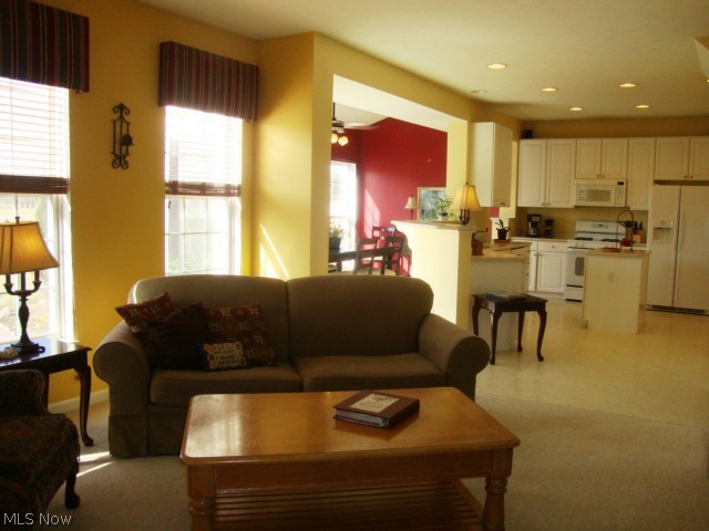 Meadow Lakes 02 - Residential