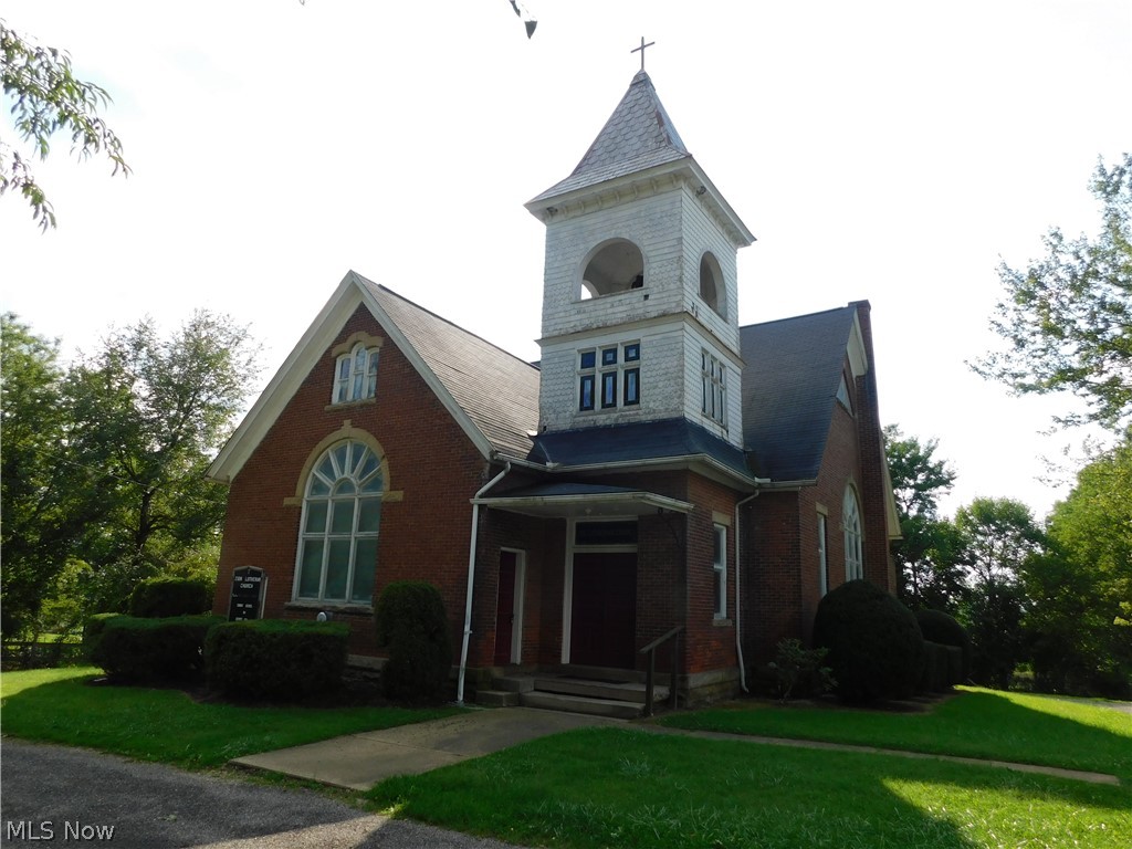 ABSOLUTE AUCTION REEDSBURG ZION LUTHERAN CHURCH Wednesday September 30th, 2020 @ 6:00 P.M.
The Congregation been getting smaller over the past few years, and it has been decided to close after 116 years of services at this location. The auction will be held on location at 51 S Reedsburg Rd., Wooster, Ohio. REAL ESTATE: The real estate consists of the building which has 2187 square feet of space per Wayne County Auditor, brick construction with a cut sandstone foundation and is setting on just over 1 acre in the Hillsdale School district. The kitchen and restrooms are all in the basement of the building. The last service was held on August 23, 2020. The sanctuary is complete with all the pews and stained-glass windows. The possibilities are endless to transform this beautiful building. TERMS ON REAL ESTATE: A $5,000.00 non-refundable deposit is required sale day. Balance due upon closing in approximately 45 days. The Real Estate is being sold “as is.” No warranties or guarantees of