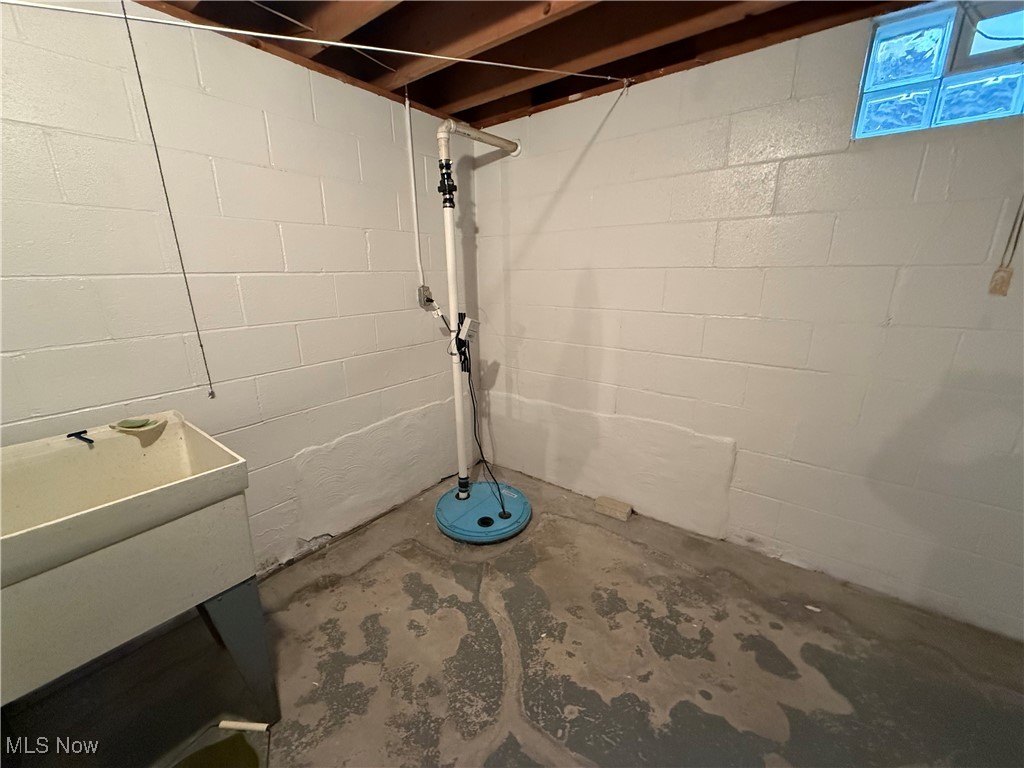 Merlos Golden Park - Residential