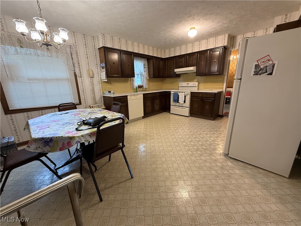 Merlos Golden Park - Residential