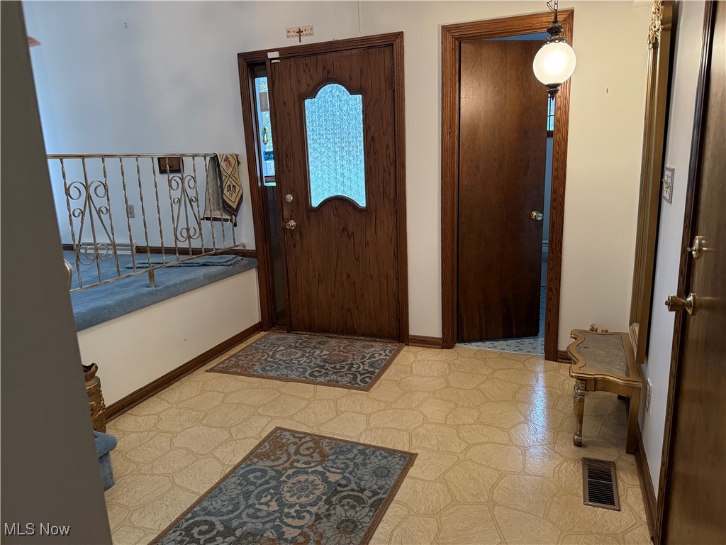 Merlos Golden Park - Residential