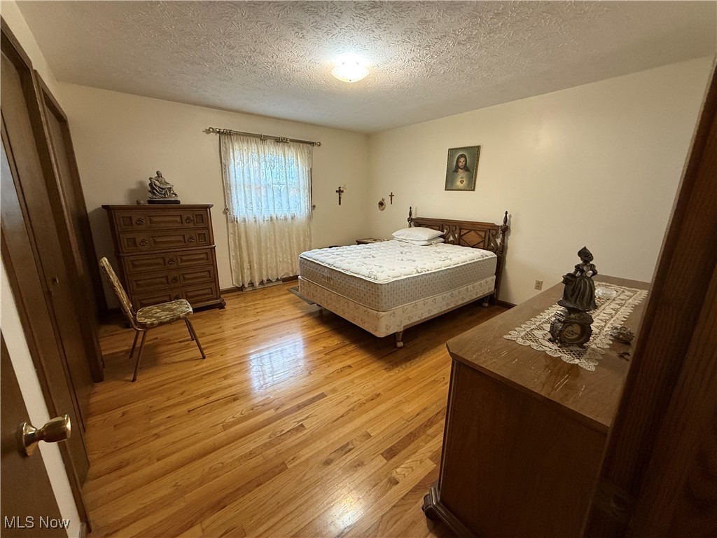 Merlos Golden Park - Residential