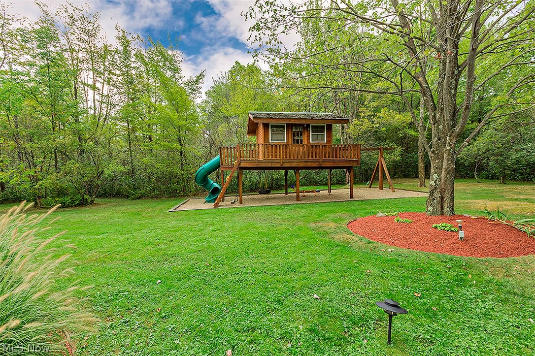 Moreland Hills - Residential