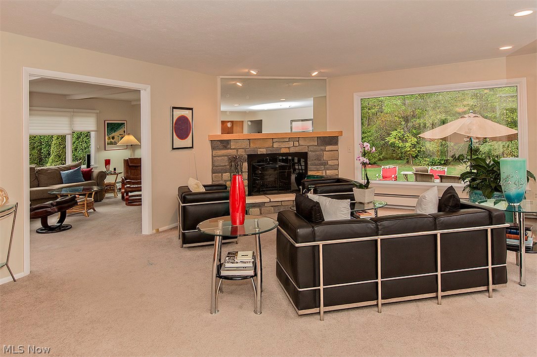 Moreland Hills - Residential