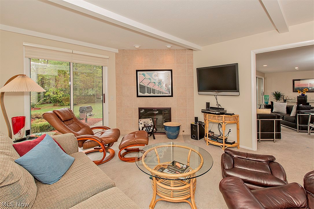 Moreland Hills - Residential