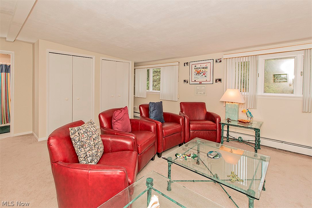 Moreland Hills - Residential