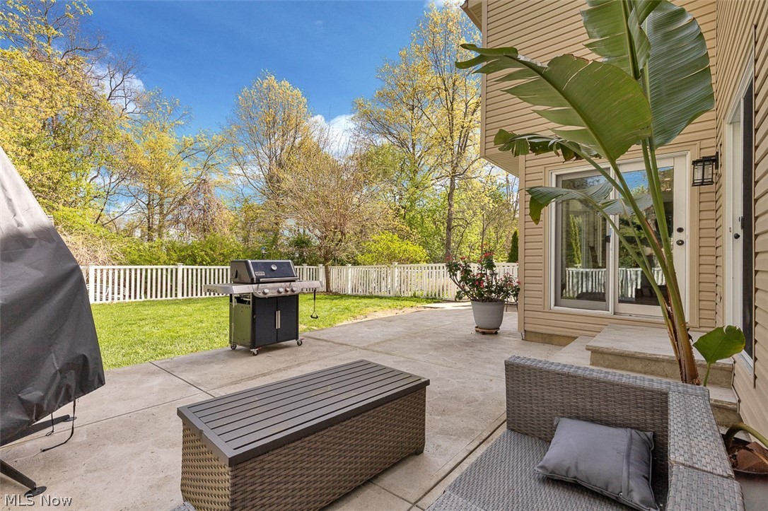 Green Pointe 07 - Residential