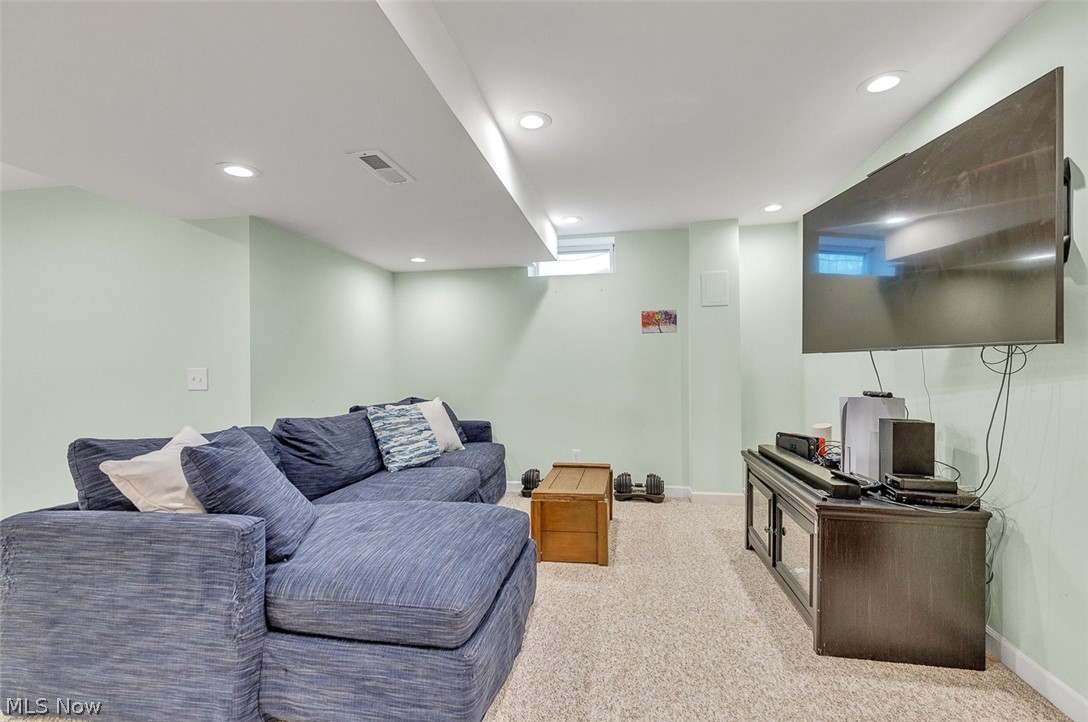 Green Pointe 07 - Residential