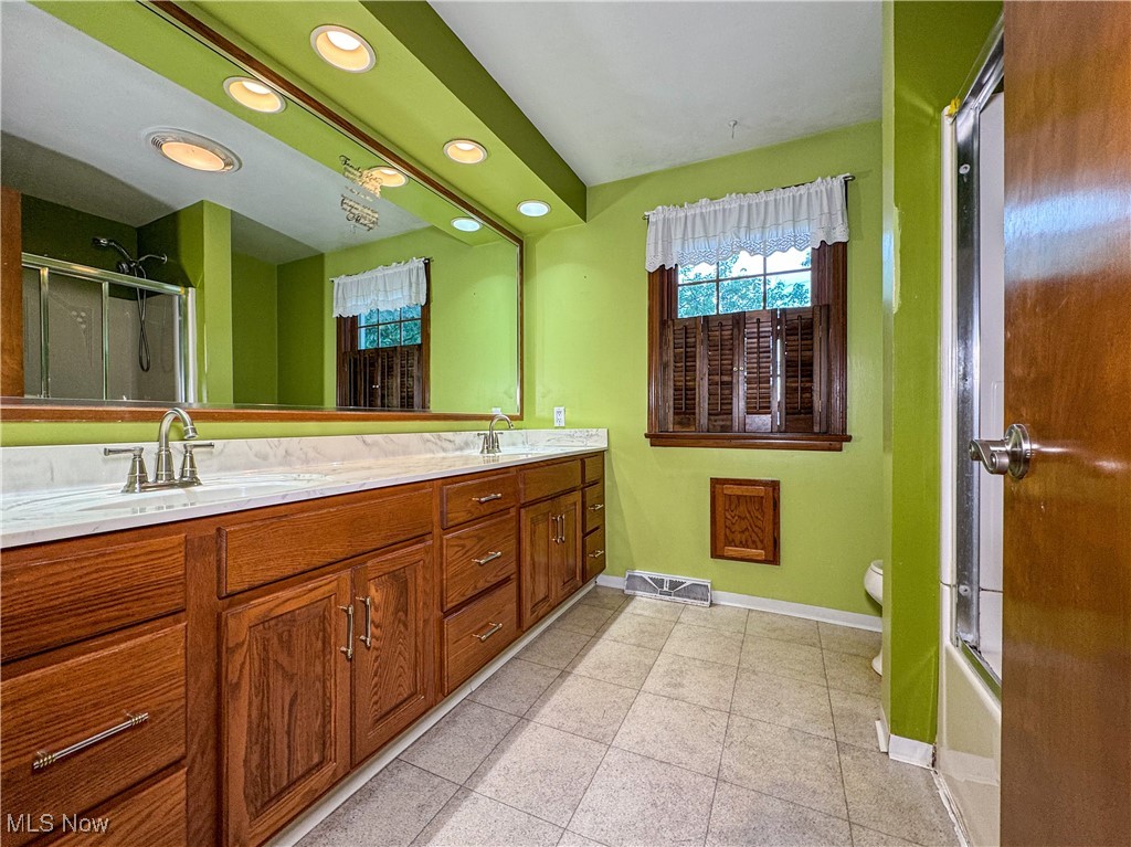 Applewood Acres - Residential