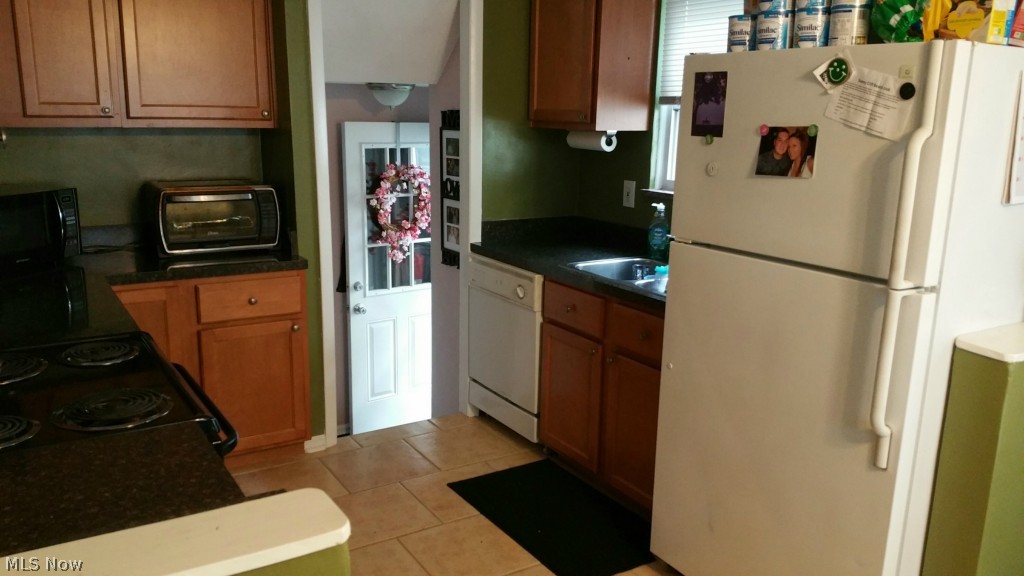 Sunnycliff Beach Club - Residential