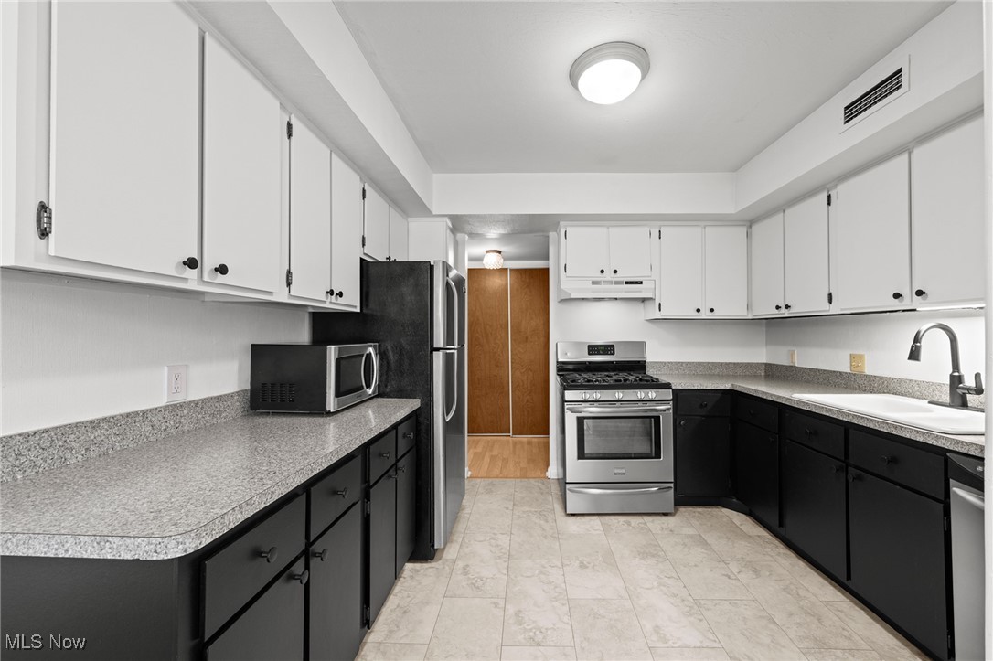 Juniper Hill Condo - Residential