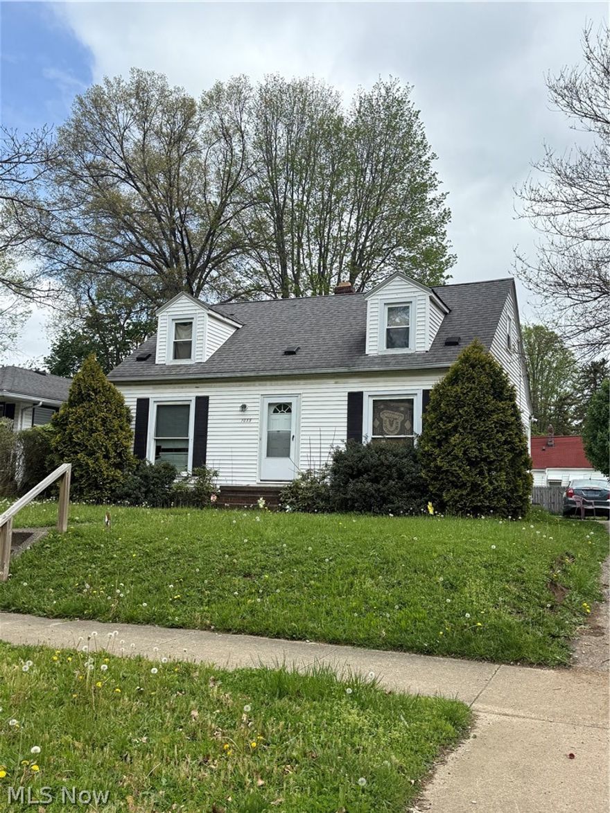 Fully occupied 3-bed Colonial generating $1,000/month. Excellent tenant history (2+ years) with a lease in place through March 2027. Peace of mind comes standard with a new furnace and water tank. Vinyl exterior, full basement, and a solid rental history. Perfect for out-of-state investors looking for immediate returns and minimal CapEx.