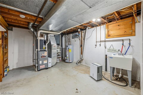 Tiny photo for 2378 Oak Street, Salem, OH 44460 (MLS # 5254910)