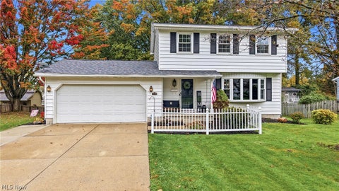 Photo of 2378 Oak Street, Salem, OH 44460 (MLS # 5254910)