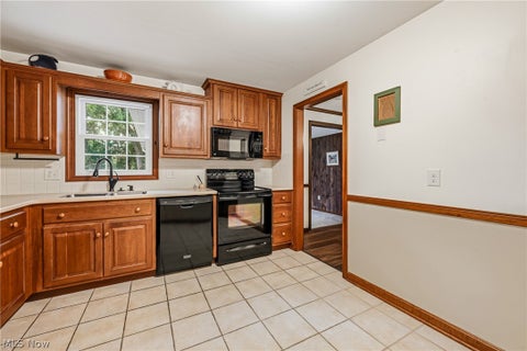 Tiny photo for 2378 Oak Street, Salem, OH 44460 (MLS # 5254910)