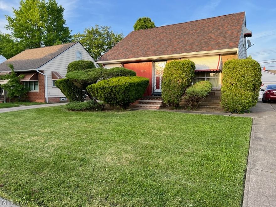 Great Investment Opportunity in the Lee/Harvard Area!! Check out this 3 Bedroom 2 Bath Bungalow. Recent updates include kitchen cabinets, flooring throughout, freshly painted, ceiling fans, newer roof & chimney. Nice yard with a spacious driveway & detached 
2 car garage. This property is ideal for immediate & consistent cash flow. Make an offer today!