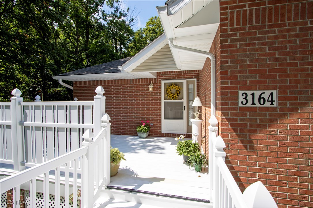 Wooster, Ohio 44691, United States, 2 Bedrooms Bedrooms, ,2 BathroomsBathrooms,Residential,Contingent,183934