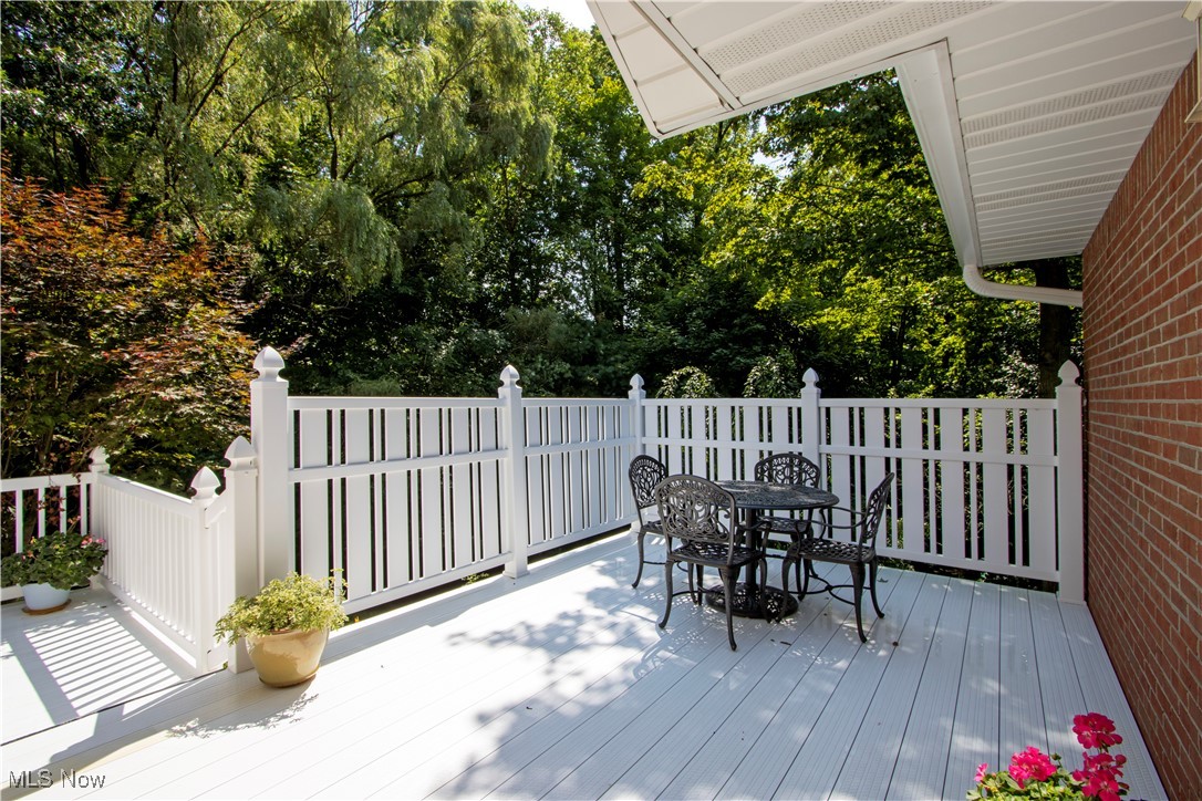 Wooster, Ohio 44691, United States, 2 Bedrooms Bedrooms, ,2 BathroomsBathrooms,Residential,Contingent,183934