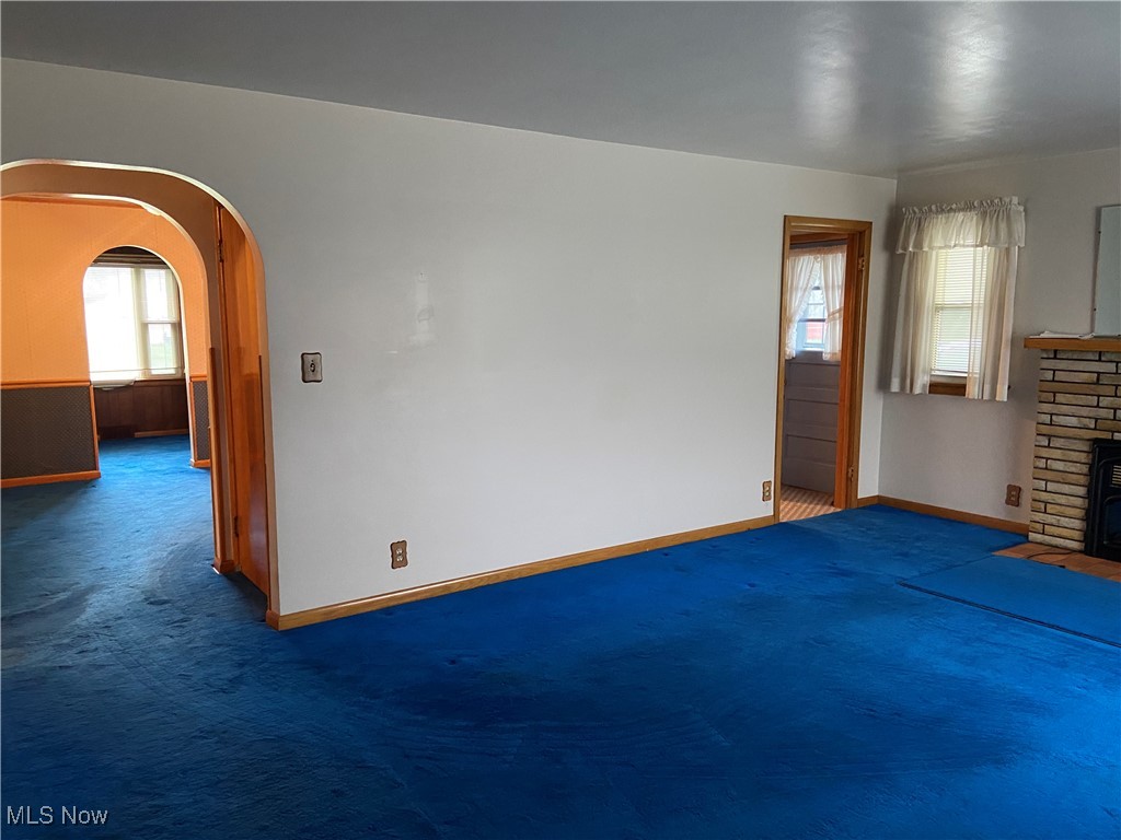 6104 E State Road, Newcomerstown, Ohio image 5
