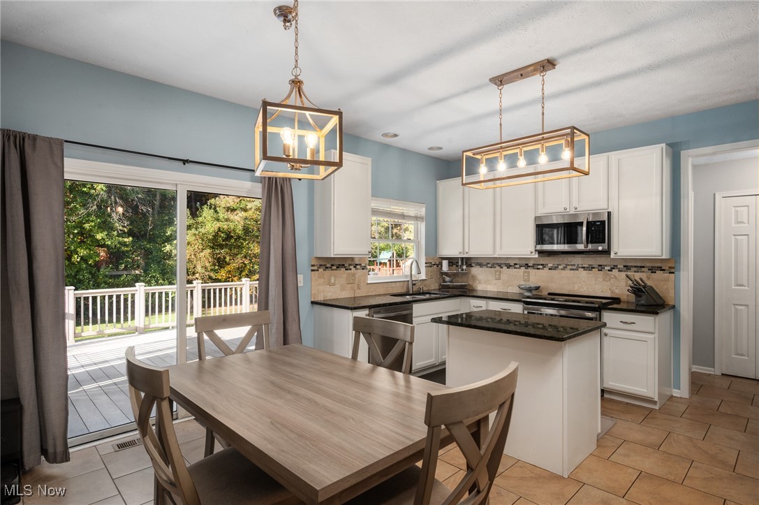 35155 Saddle Creek Drive