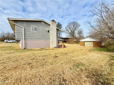 Tiny photo for 49 Oak Acres Circle, Washington, WV 26181 (MLS # 5179131)