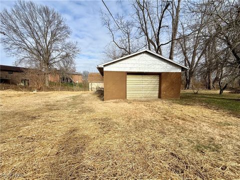 Tiny photo for 49 Oak Acres Circle, Washington, WV 26181 (MLS # 5179131)