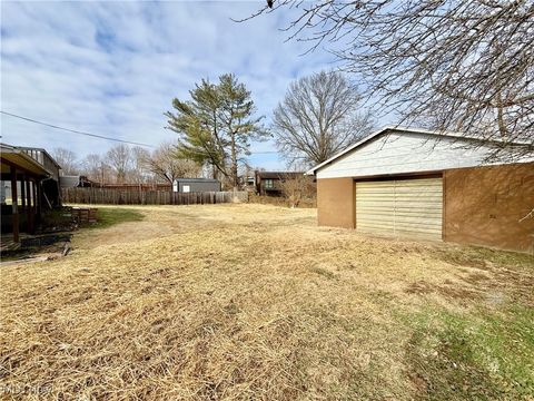 Tiny photo for 49 Oak Acres Circle, Washington, WV 26181 (MLS # 5179131)