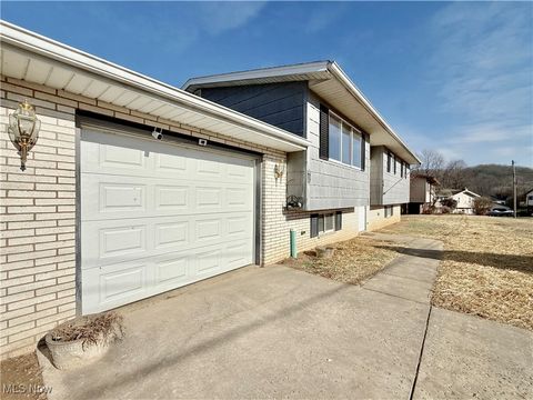 Tiny photo for 49 Oak Acres Circle, Washington, WV 26181 (MLS # 5179131)