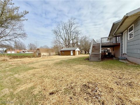 Tiny photo for 49 Oak Acres Circle, Washington, WV 26181 (MLS # 5179131)