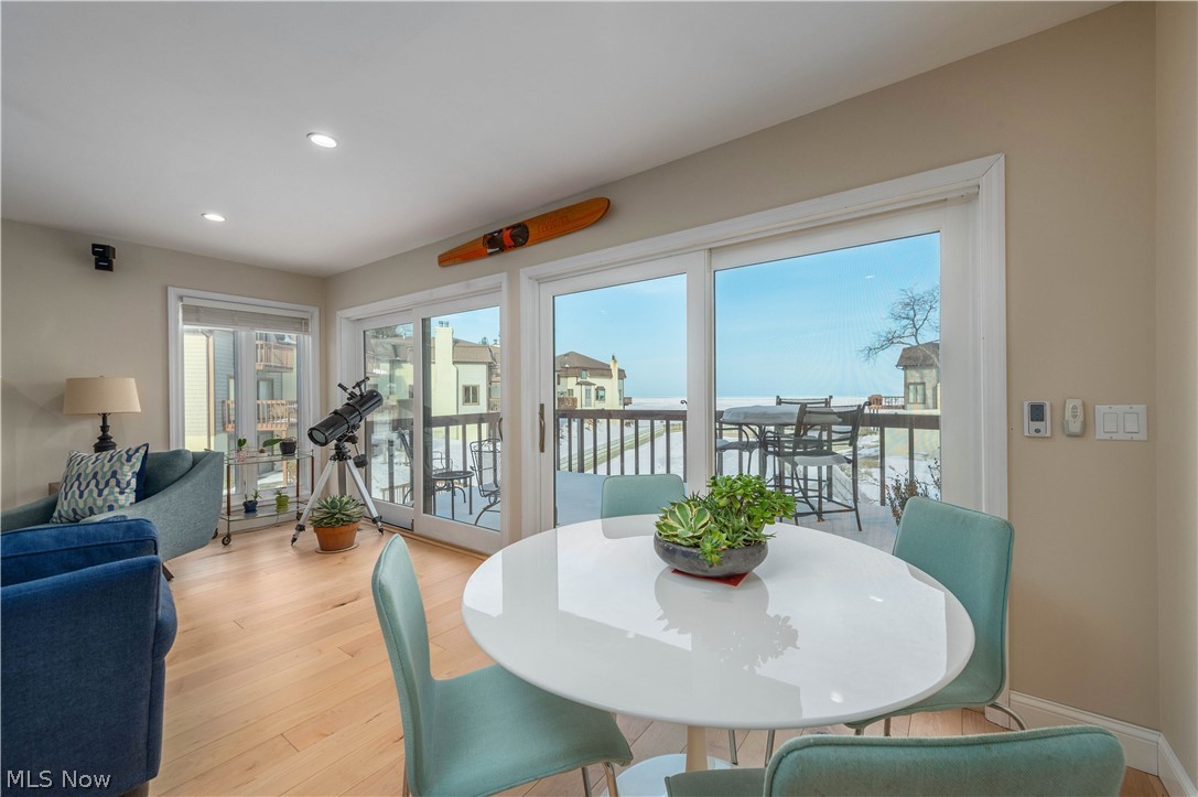 Compass Rose - Residential