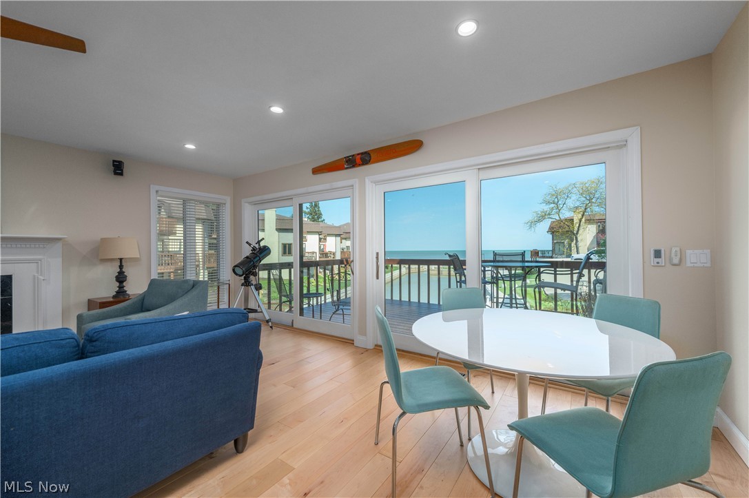 Compass Rose - Residential