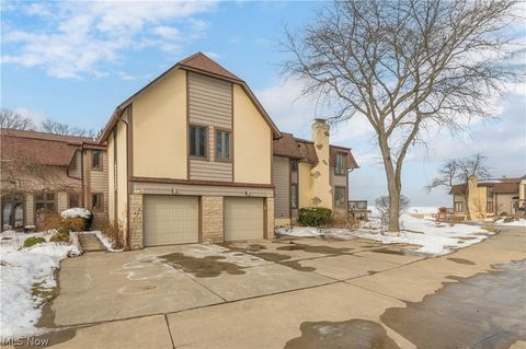 Tiny photo for 4607 Compass Rose #13, Vermilion, OH 44089 (MLS # 5186100)