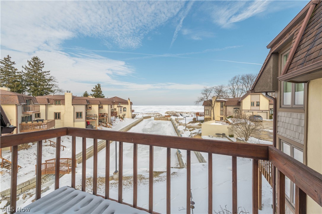 Compass Rose - Residential