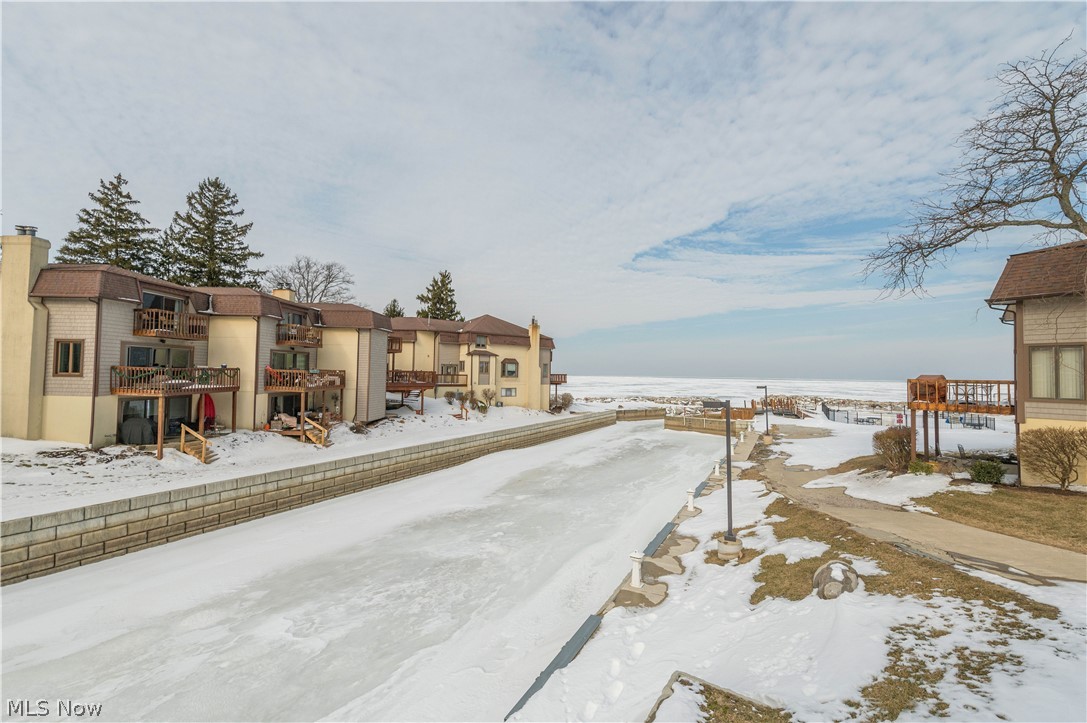 Compass Rose - Residential