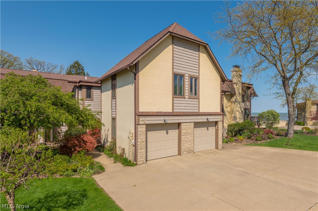 4607 Compass Rose 13