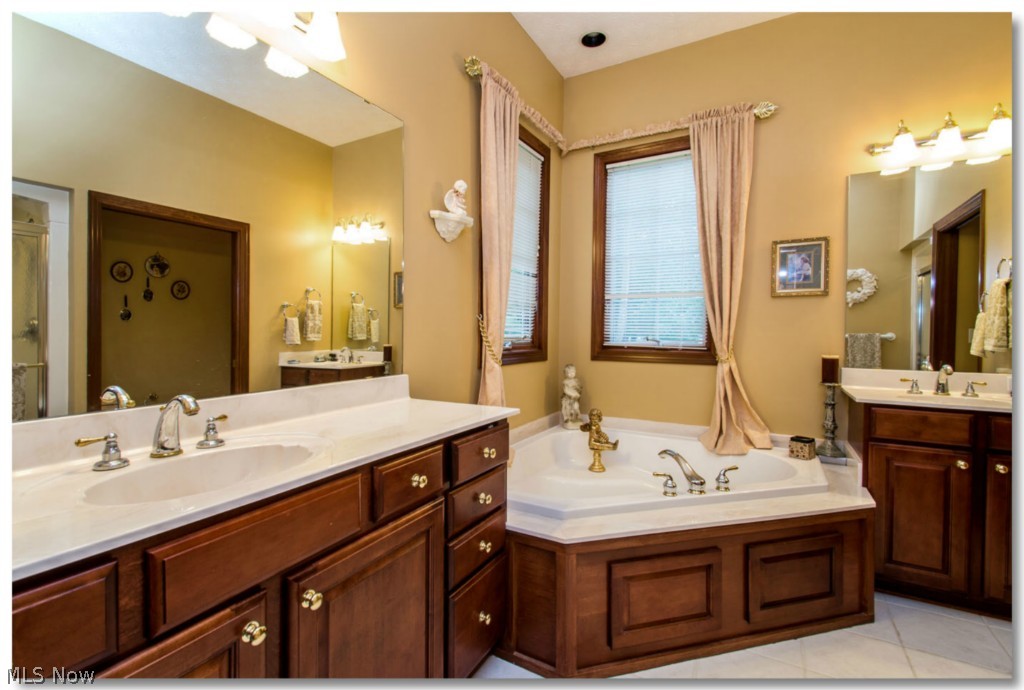 South Hampton Woods - Residential