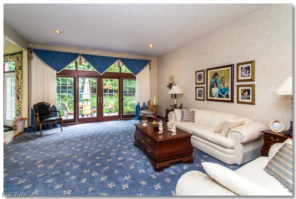 South Hampton Woods - Residential