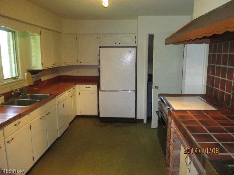 Johnnycake Lake Estates - Residential