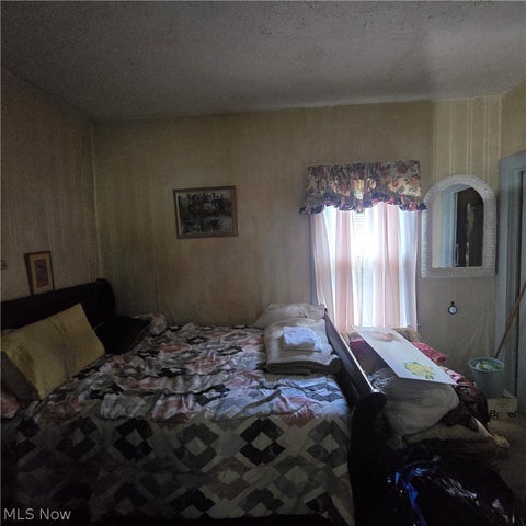 Tiny photo for 17108 Deforest Avenue, Cleveland, OH 44128 (MLS # 5239276)