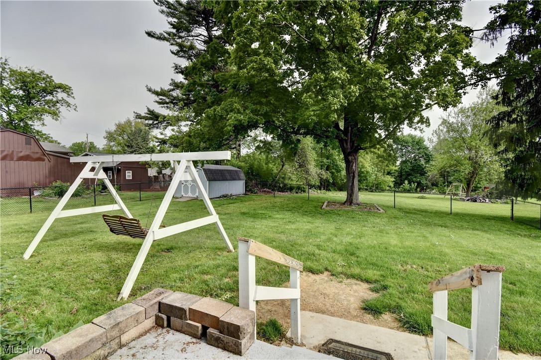 101 W Sunset Drive, Rittman, Ohio image 32