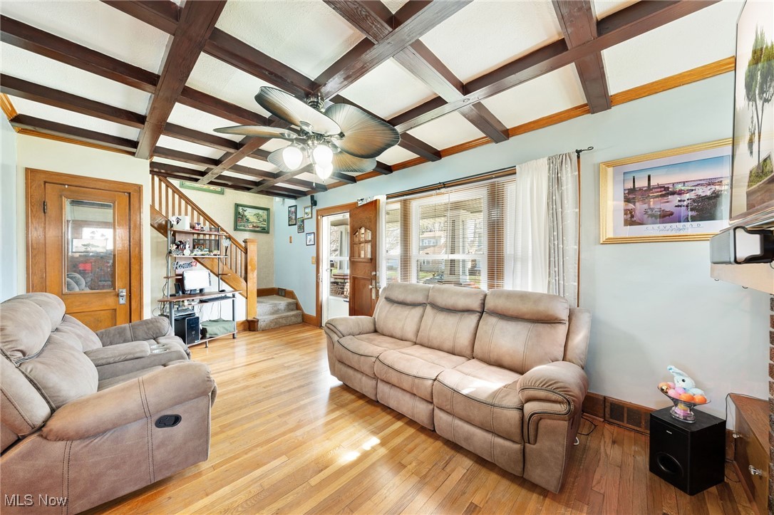 3218 Hillcrest Avenue, Cleveland, Ohio image 7