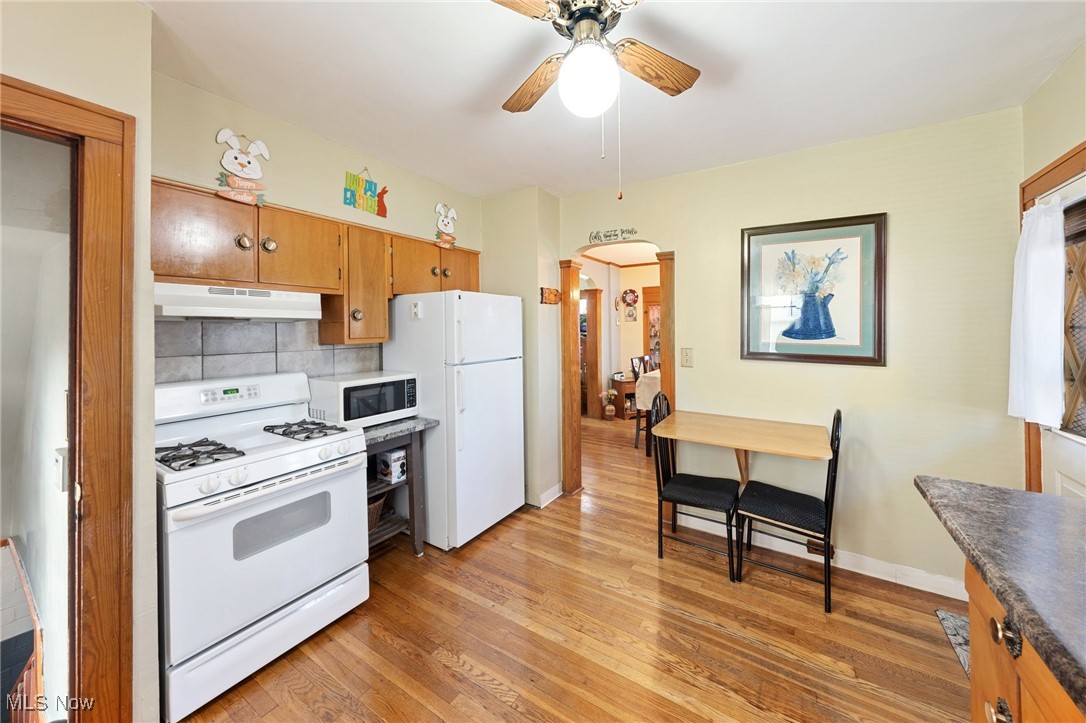 3218 Hillcrest Avenue, Cleveland, Ohio image 11