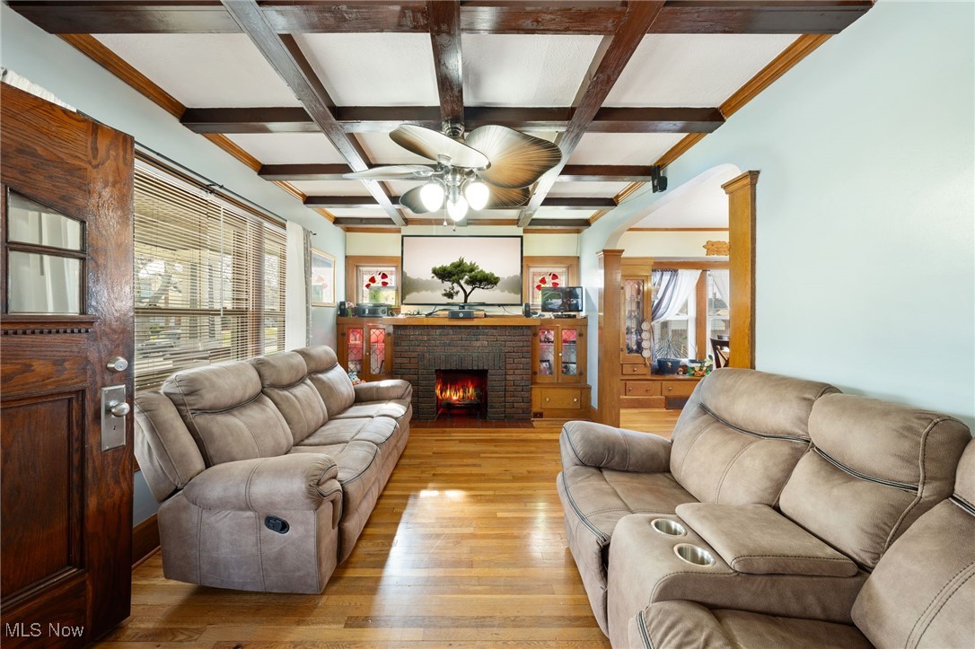 3218 Hillcrest Avenue, Cleveland, Ohio image 5