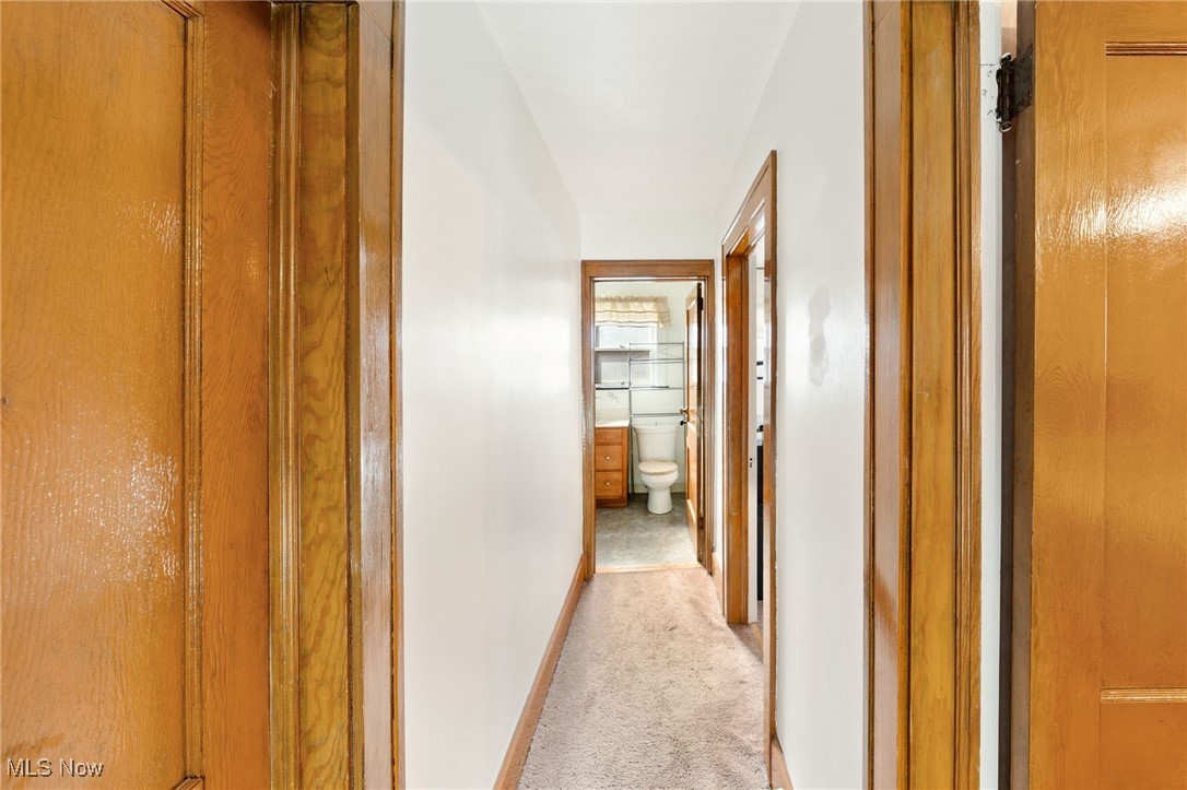 3218 Hillcrest Avenue, Cleveland, Ohio image 23