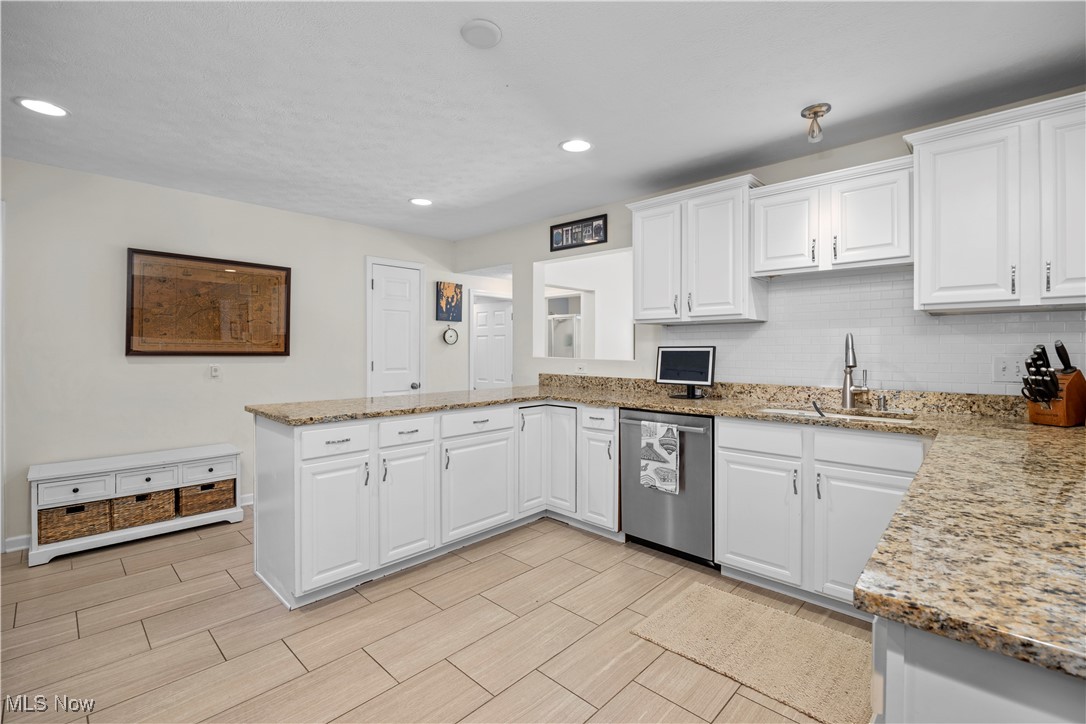 19064 Colahan Drive, Rocky River, Ohio image 9