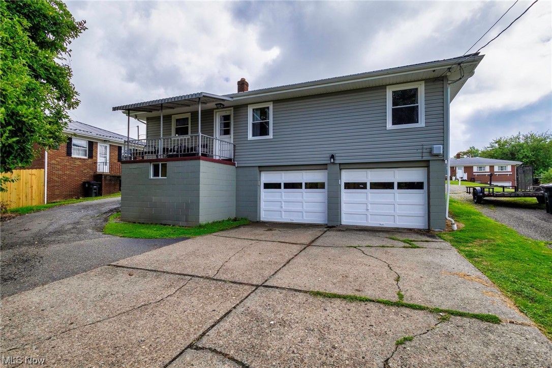 Country Club Estates - Residential