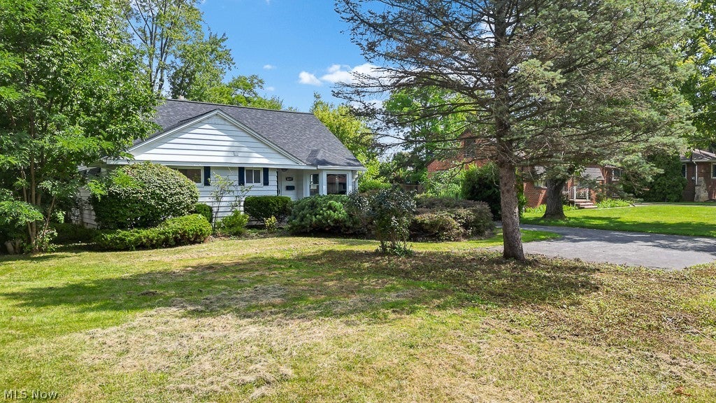 4697 Canterbury Road