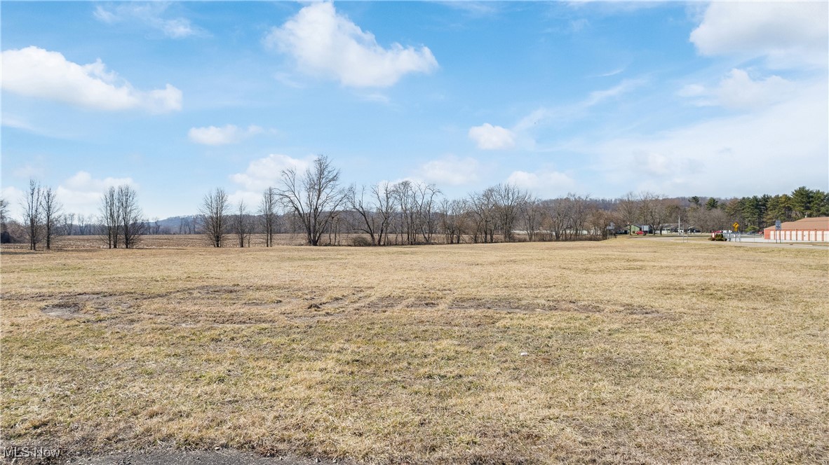 Schoenbrunn/Moravianlands - Commercial Sale