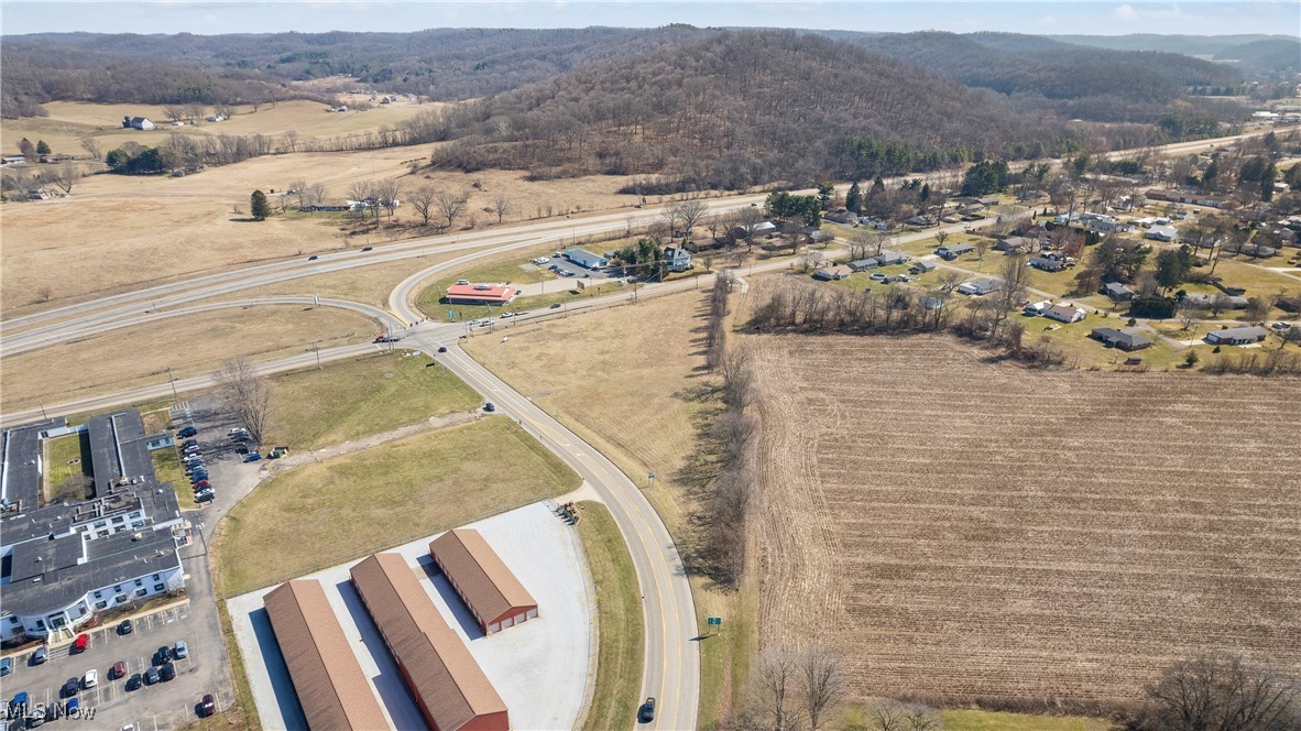 Schoenbrunn/Moravianlands - Commercial Sale